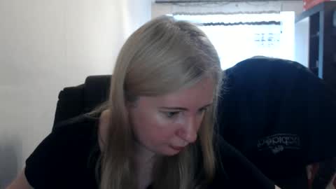 JenisAndPeter online show from 06.09.26