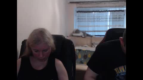 JenisAndPeter online show from 06.11.26