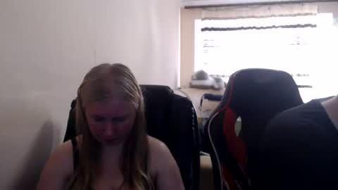 JenisAndPeter online show from 06.15.26