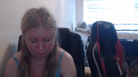 JenisAndPeter online show from 06.22.26