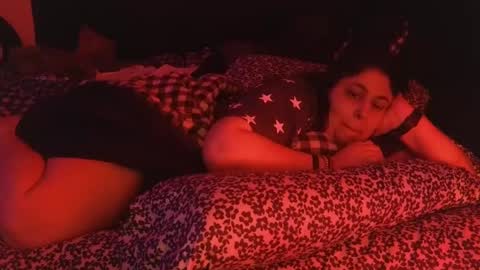 Snapshot of jennabrady chatting on 10.24.25  Dragon Queen. Be my Dragon --  and  online show from 10.24.25