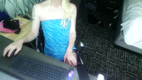 Snapshot of jennacd4life chatting on 12.20.24 Jenna Cross online show from 12.20.24