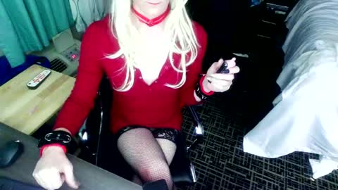 Snapshot of jennacd4life chatting on 01.21.25 Jenna Cross online show from 01.21.25