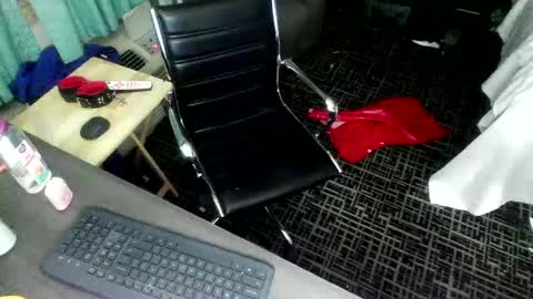 Snapshot of jennacd4life chatting on 01.21.25 Jenna Cross online show from 01.21.25