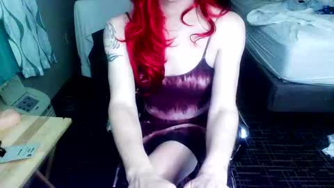 Snapshot of jennacd4life chatting on 02.05.25 Jenna Cross online show from 02.05.25