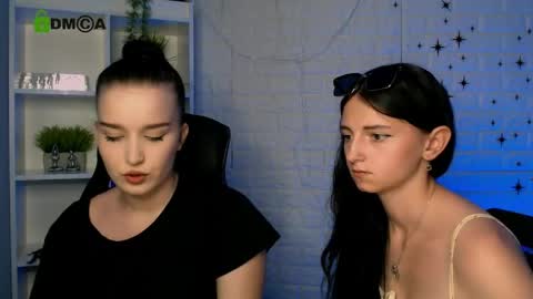 Snapshot of jennakissu chatting on 05.25.26 Jenna online show from 05.25.26