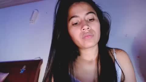 jenner_lena online show from 04.16.26