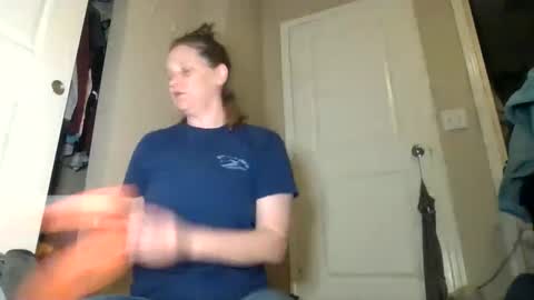 Snapshot of jennibean6996 chatting on 10.04.25 Jennibean6996 online show from 10.04.25