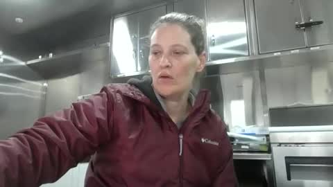 Snapshot of jennibean6996 chatting on 10.19.25 Jennibean6996 online show from 10.19.25