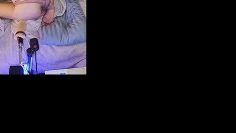 Snapshot of jennie_bttmcd chatting on 01.02.25 Jennie bttmcd online show from 01.02.25