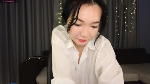 Snapshot of jennie_cutie chatting on 12.14.24 jennie_cutie online show from 12.14.24
