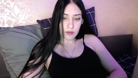 Snapshot of jennifeeeer chatting on 01.12.25 Helen online show from 01.12.25