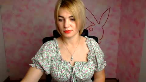 Snapshot of jennifer_cuttie chatting on 07.21.26 Jennifer online show from 07.21.26