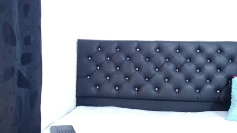 Sara  online show from 04.06.26