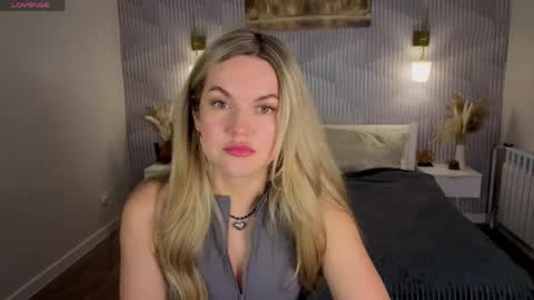 Jennifer Perezz online show from 05.18.26