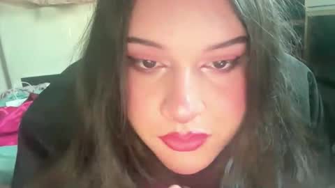 jennifer_robbie online show from 11.08.25