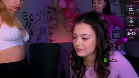 jennifer_sheil online show from 02.27.26