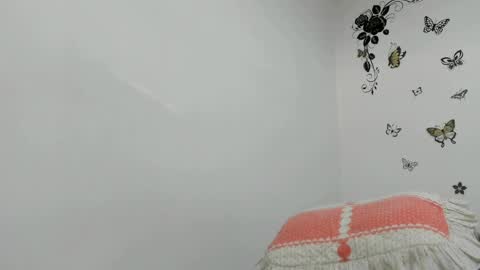 Snapshot of jenniferloveyou chatting on 05.30.26 jenniferloveyou online show from 05.30.26