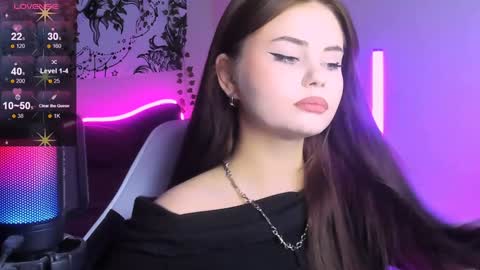 Snapshot of jenniferwandis77 chatting on 12.16.24 Jenni online show from 12.16.24