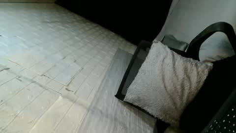 PRETTY JENNY online show from 02.11.25