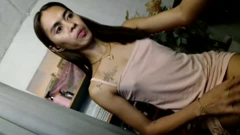PRETTY JENNY online show from 07.17.26