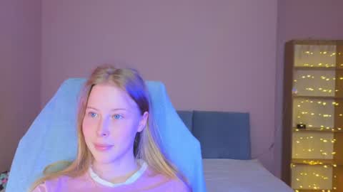 Snapshot of jenny_angelok chatting on 07.23.26 Next broadcast on December 05 subject to change online show from 07.23.26