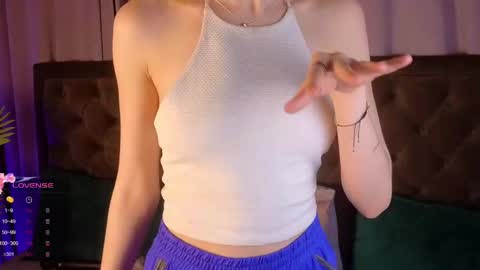 jenny_bunny_ online show from 03.10.25