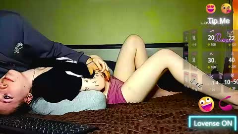 jenny_couple online show from 04.22.26