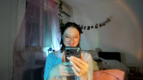 Jennifer Jenny Darling   online show from 04.13.26