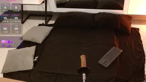 Snapshot of jenny_golden1 chatting on 09.16.25 Jenny  online show from 09.16.25