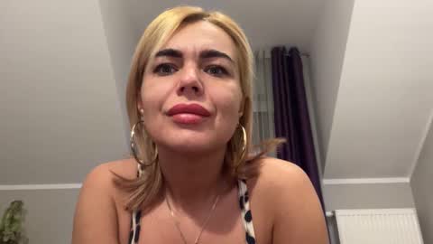 Jenny online show from 01.14.25