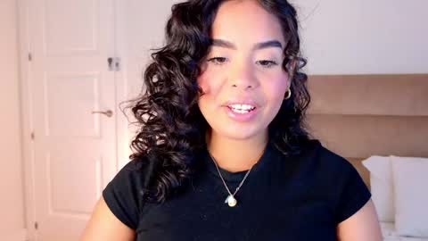Snapshot of jenny_roberts96 chatting on 05.29.26 Jenny Roberts online show from 05.29.26