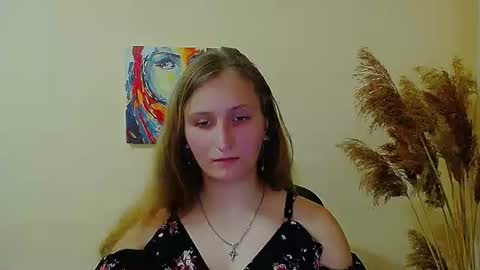 Snapshot of jenny_smille_ chatting on 06.10.26 jenny_smille_ online show from 06.10.26