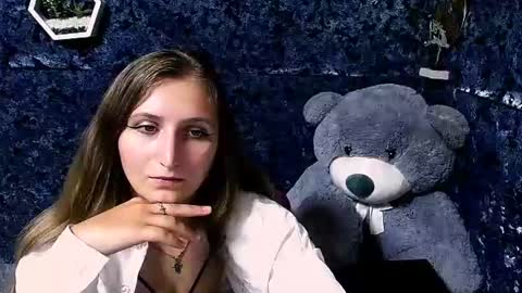 Snapshot of jenny_smille_ chatting on 07.17.26 jenny_smille_ online show from 07.17.26