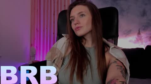 Snapshot of jennydens chatting on 01.11.25 Jenny NO Nude online show from 01.11.25