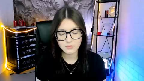 JENNY online show from 06.16.26