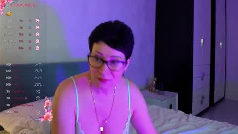 Snapshot of jennymons chatting on 02.02.26 Jenny online show from 02.02.26