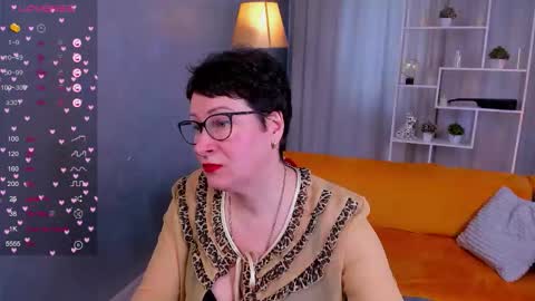 Snapshot of jennymons chatting on 02.05.26 Jenny online show from 02.05.26