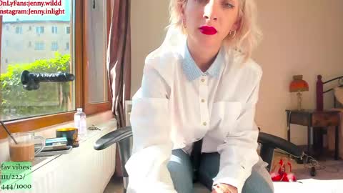 infamous blondiechloe.             Jennyjennywildd online show from 05.03.26