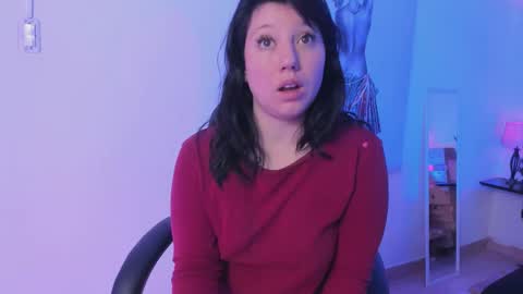 Snapshot of jensenhill chatting on 09.29.25 Angela online show from 09.29.25