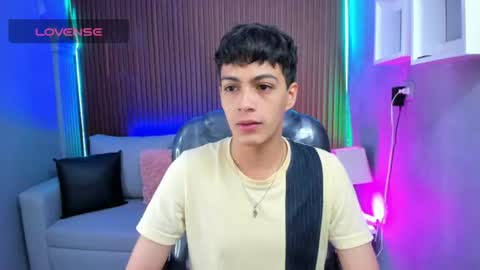Snapshot of jeremias_1 chatting on 06.23.26 JEREMIAS online show from 06.23.26