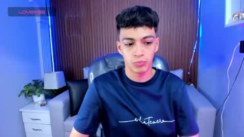 Snapshot of jeremias_1 chatting on 07.18.26 JEREMIAS online show from 07.18.26