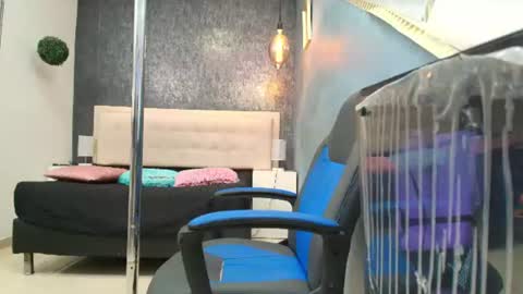   online show from 07.02.26