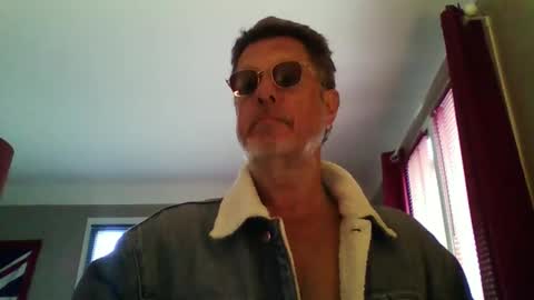 Snapshot of jerflor chatting on 03.18.26 jerflor online show from 03.18.26