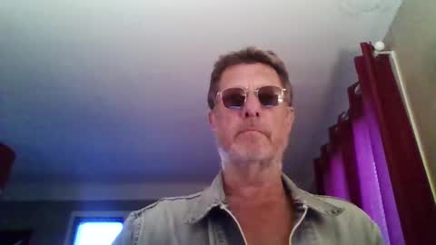 Snapshot of jerflor chatting on 03.26.26 jerflor online show from 03.26.26