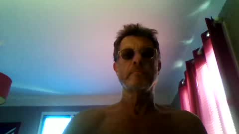 Snapshot of jerflor chatting on 06.24.26 jerflor online show from 06.24.26