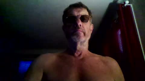 Snapshot of jerflor chatting on 07.24.26 jerflor online show from 07.24.26