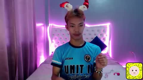 Snapshot of jersthebigasscockxxx chatting on 12.21.25 jersthebigasscockxxx online show from 12.21.25