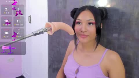 Snapshot of jess_ackerman chatting on 02.16.25 Jess online show from 02.16.25