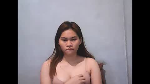 Snapshot of jessa_21 chatting on 02.21.25 jessa_21 online show from 02.21.25